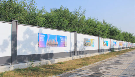 大通建材鋼圍擋、pvc圍擋符合深圳市政府統一標準的圍擋，美觀環保、安全穩固。